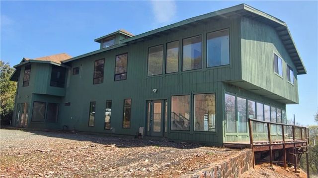 9176 Upper Lake Lucerne, Upper Lake, CA 95485