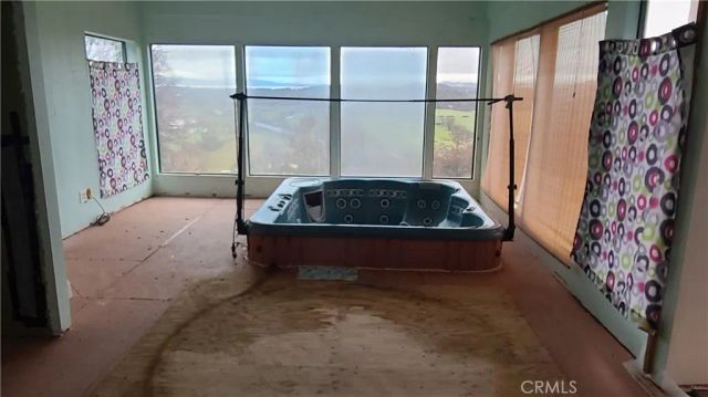 9176 Upper Lake Lucerne, Upper Lake, CA 95485
