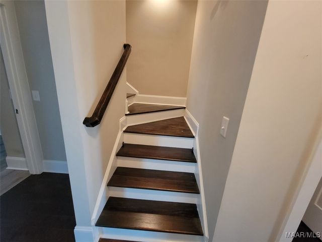 71 Honey Crisp Lane, Pike Road, AL 36064