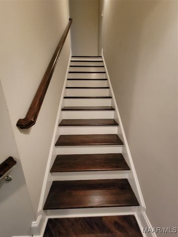 71 Honey Crisp Lane, Pike Road, AL 36064