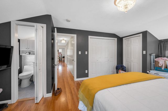 126 Montaup Ave, Dracut, MA 01826