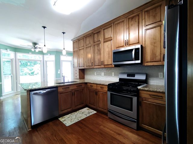 118 Crescent Drive, Newnan, GA 30265