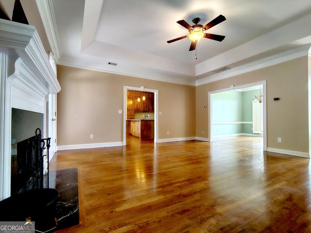 118 Crescent Drive, Newnan, GA 30265