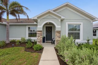 183 SW NORTH WAKEFIELD Circle, Port St. Lucie, Port St Lucie, FL 34953