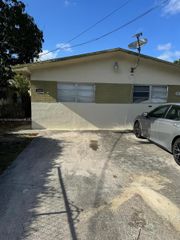 1857 NW 43rd St 1857, Miami, FL 33142