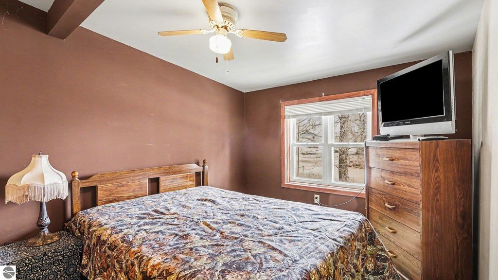 Image 22 of property listing at 509 Huron Hills Drive, East Tawas, MI 48730