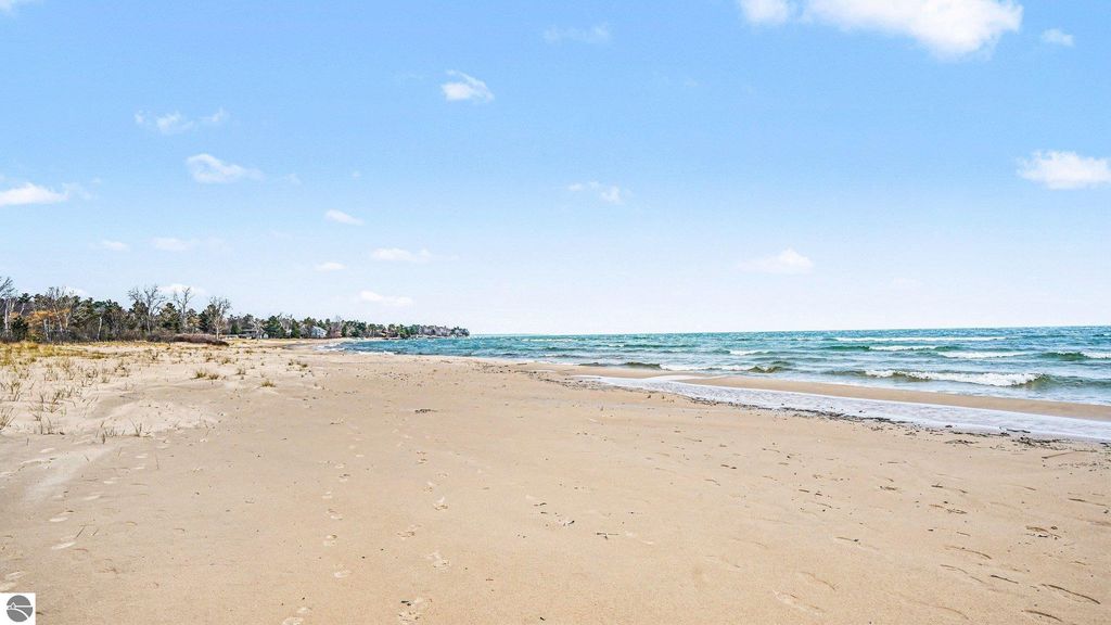 Image 28 of property listing at 509 Huron Hills Drive, East Tawas, MI 48730