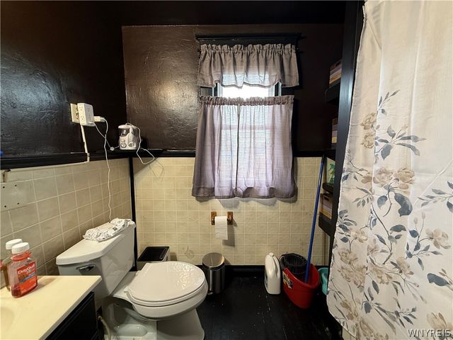 114 Newfield Street, Buffalo, NY 14207