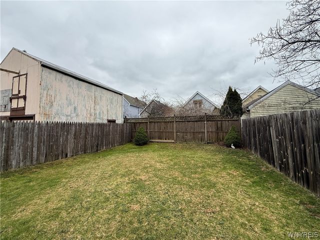 114 Newfield Street, Buffalo, NY 14207