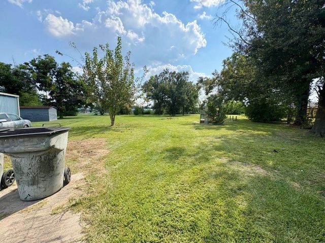 321 W Lagrange Street, Lake Charles, LA 70605