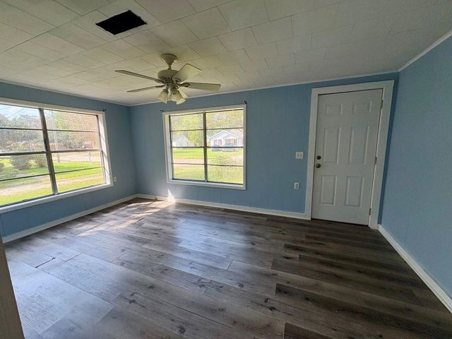 321 W Lagrange Street, Lake Charles, LA 70605