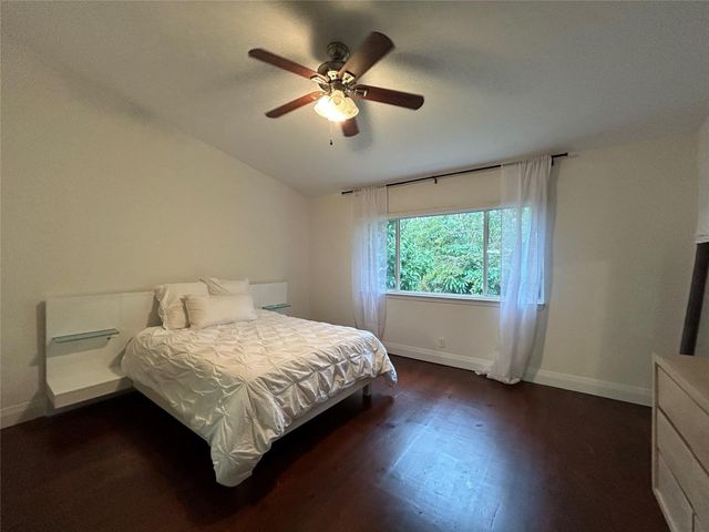 1043 Kokomo Key Lane, Delray Beach, FL 33483