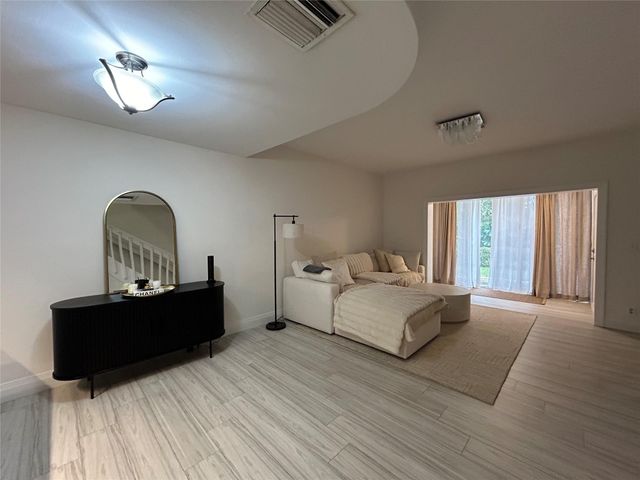 1043 Kokomo Key Lane, Delray Beach, FL 33483