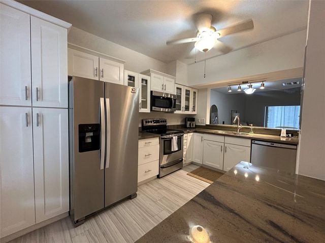 1043 Kokomo Key Lane, Delray Beach, FL 33483