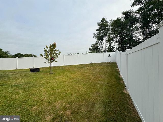 96 CHESTERFIELD RD, East Berlin, PA 17316