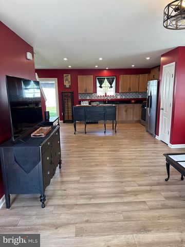96 CHESTERFIELD RD, East Berlin, PA 17316