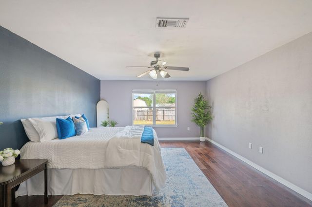 5632 N North Brook Drive, Crestview, FL 32539