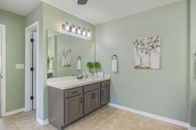 5632 N North Brook Drive, Crestview, FL 32539