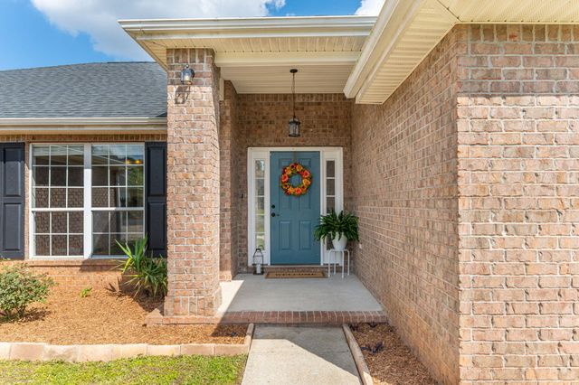 5632 N North Brook Drive, Crestview, FL 32539