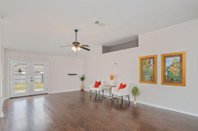 5632 N North Brook Drive, Crestview, FL 32539
