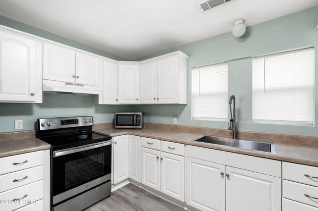 2813 4th Street, Beaufort, SC 29902