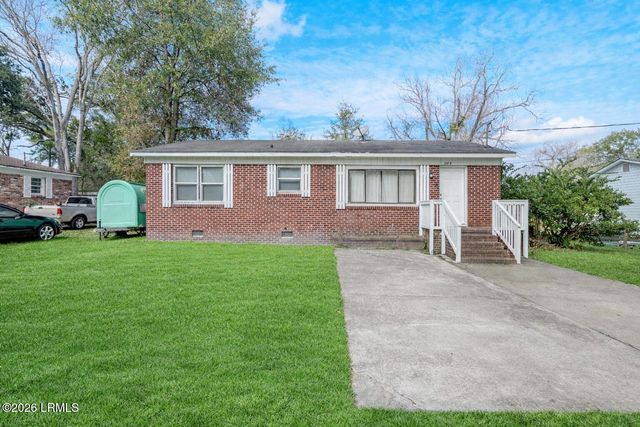 2813 4th Street, Beaufort, SC 29902