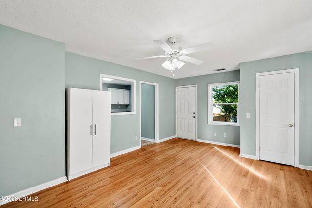 2813 4th Street, Beaufort, SC 29902