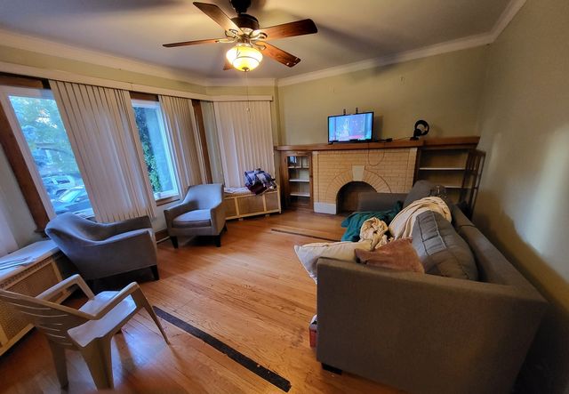 2939 N Lotus Avenue, Chicago, IL 60641