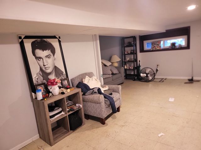 2939 N Lotus Avenue, Chicago, IL 60641