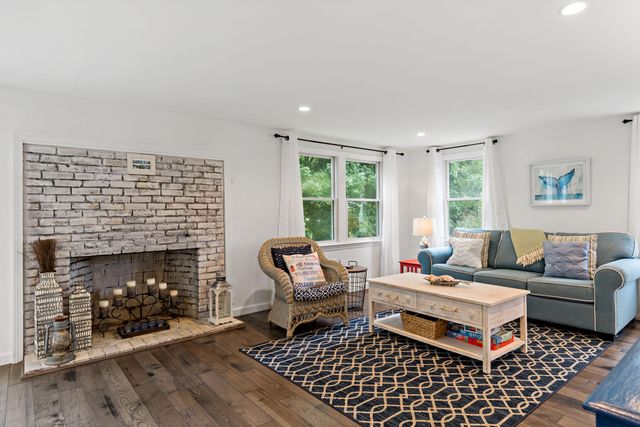 720 Massasoit Road, Eastham, MA 02642