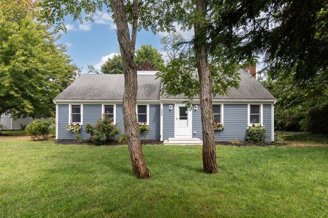720 Massasoit Road, Eastham, MA 02642
