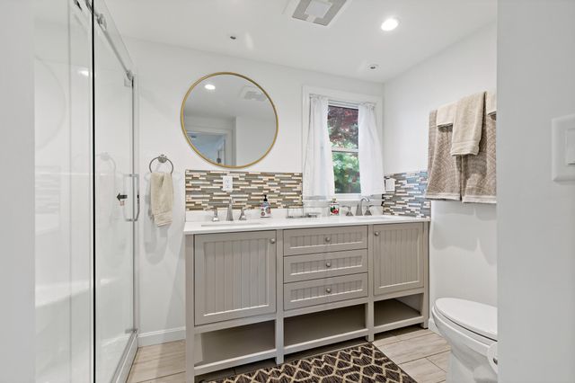 720 Massasoit Road, Eastham, MA 02642