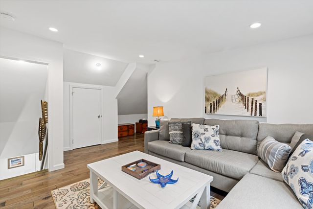 720 Massasoit Road, Eastham, MA 02642