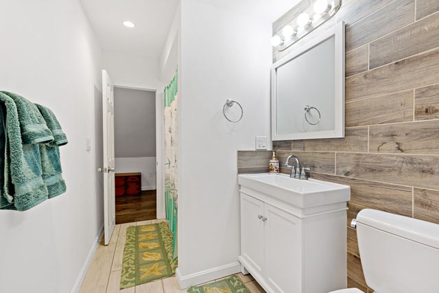 720 Massasoit Road, Eastham, MA 02642