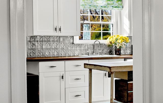 18 Conant St, Beverly, MA 01915