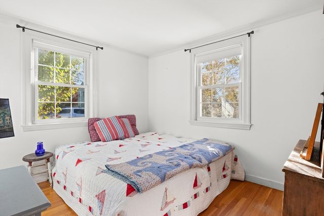 18 Conant St, Beverly, MA 01915