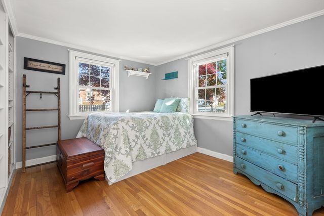 18 Conant St, Beverly, MA 01915