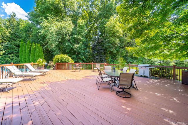 28 Heritage Crossing, Circleville, NY 10919
