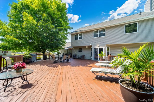 28 Heritage Crossing, Circleville, NY 10919