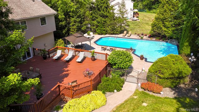 28 Heritage Crossing, Circleville, NY 10919
