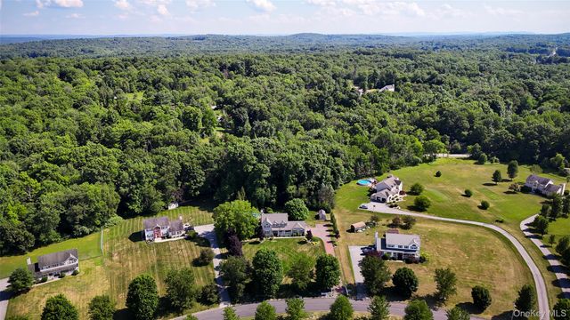 28 Heritage Crossing, Circleville, NY 10919