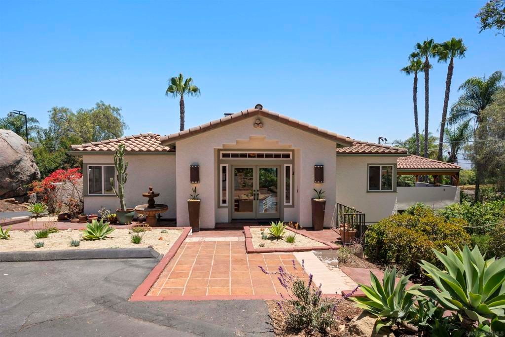 Image 6 of property listing at 10020 Fuerte Drive, La Mesa, CA 91941
