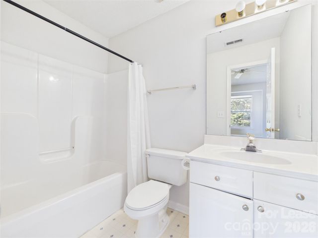 609 mountain water Drive, Charlotte, NC 28262