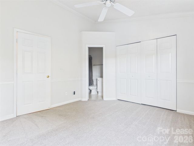 609 mountain water Drive, Charlotte, NC 28262