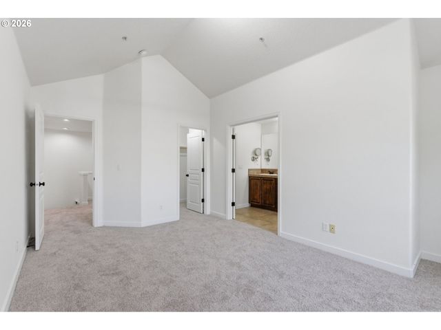 29266 Sw VILLEBOIS Dr S, Wilsonville, OR 97070