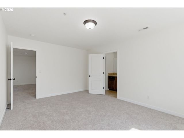 29266 Sw VILLEBOIS Dr S, Wilsonville, OR 97070