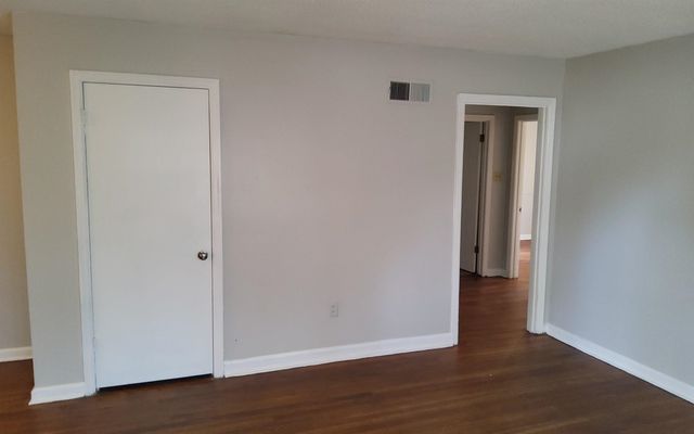 3110 ADEN ST, Memphis, TN 38127