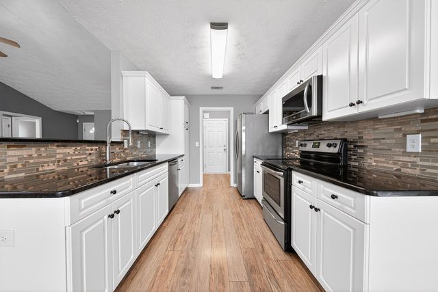 2813 Nancy Drive, Phenix City, AL 36870