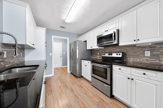 2813 Nancy Drive, Phenix City, AL 36870