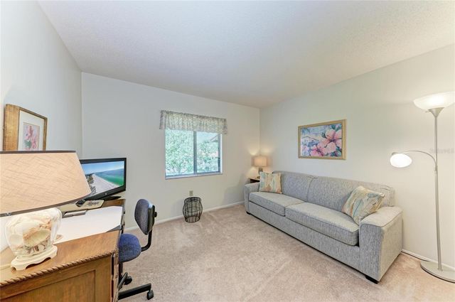 5685 GARDENS DRIVE 5685, Sarasota, FL 34243